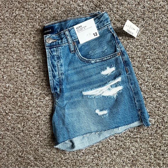 Aeropostale 90s high rise Jean shorts size 12 ripped NWT - Picture 4 of 4